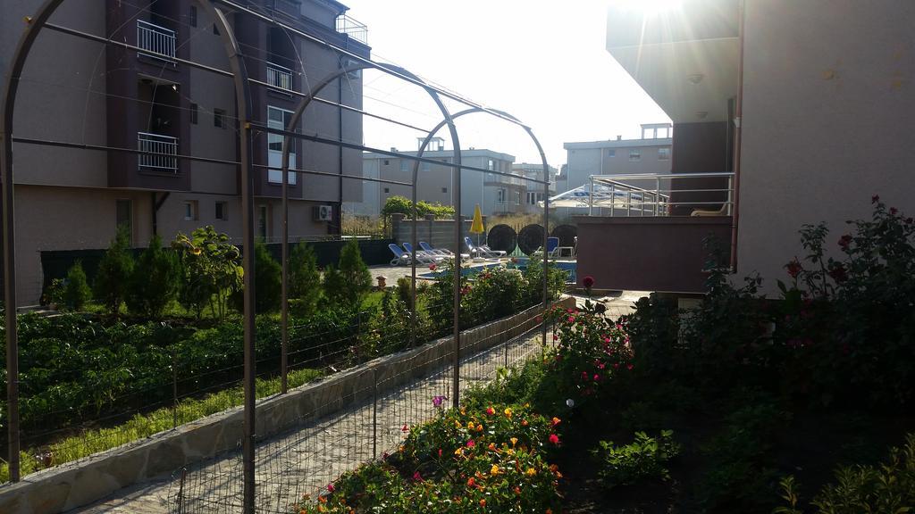 Dimitrov Apartments Burgas City Exterior foto